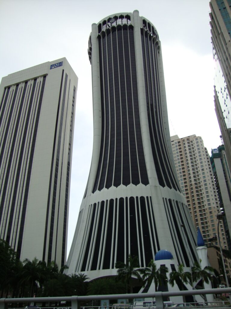 Bangunan ibu pejabat Tabung Haji (Menara TH) di Kuala Lumpur